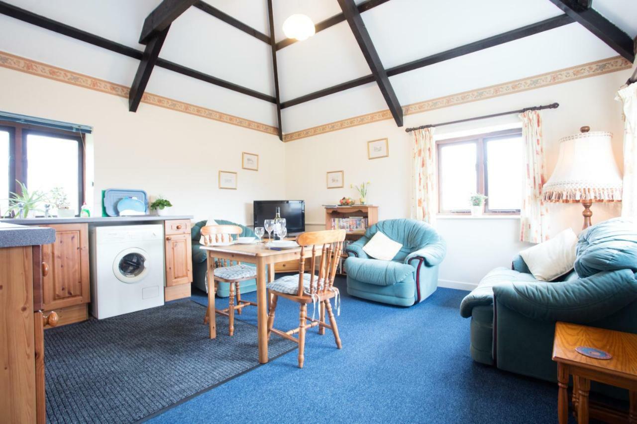 Sharlands Farm Holiday Cottages Буде Экстерьер фото