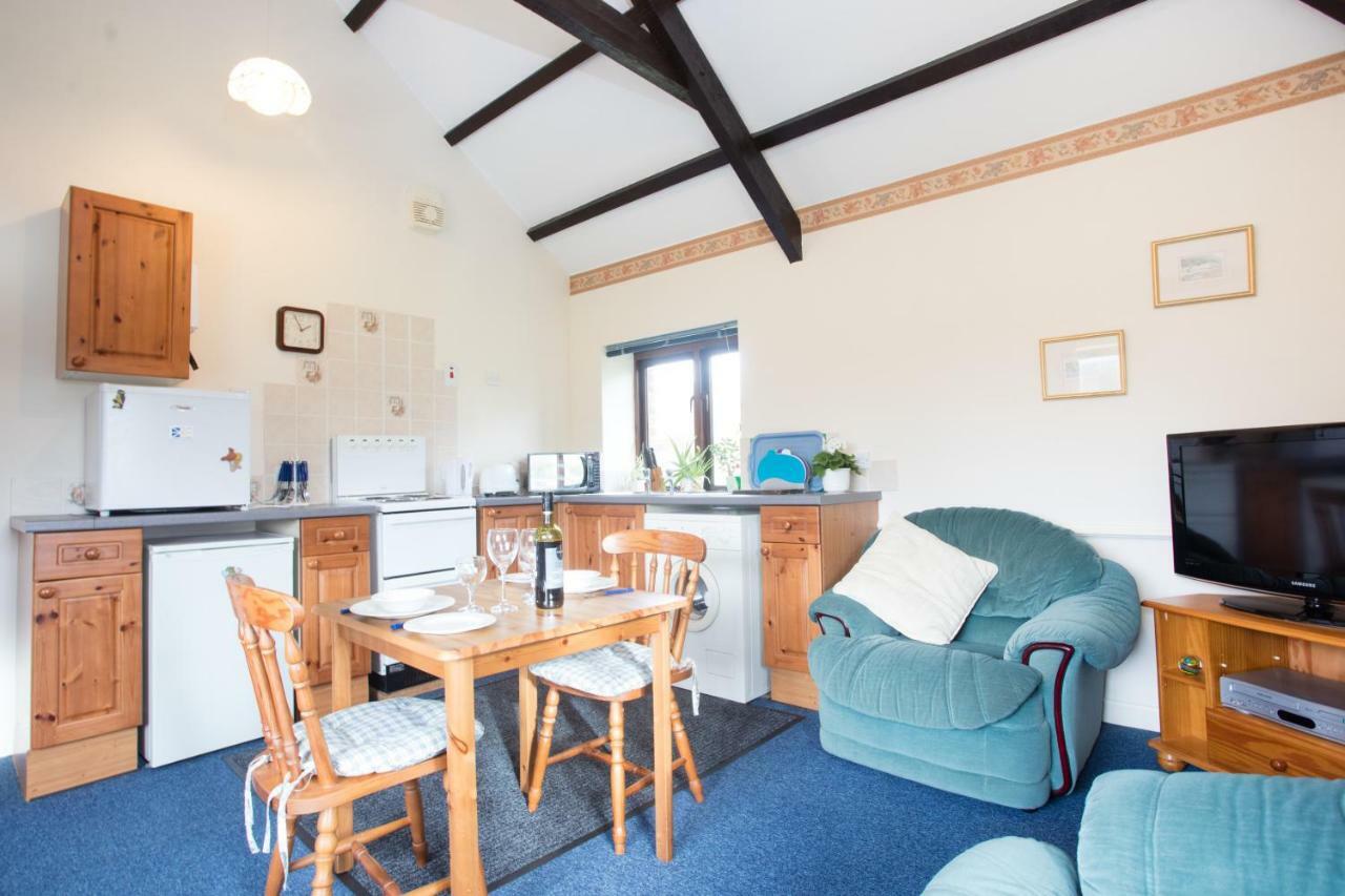 Sharlands Farm Holiday Cottages Буде Экстерьер фото